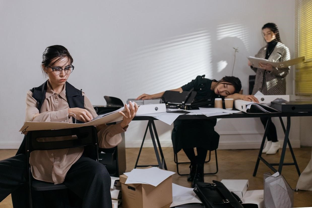 Quản Lý Sự Nghiệp Cá Nhân: Hướng Dẫn Toàn Diện Để Làm Chủ Tương Lai Nghề Nghiệp